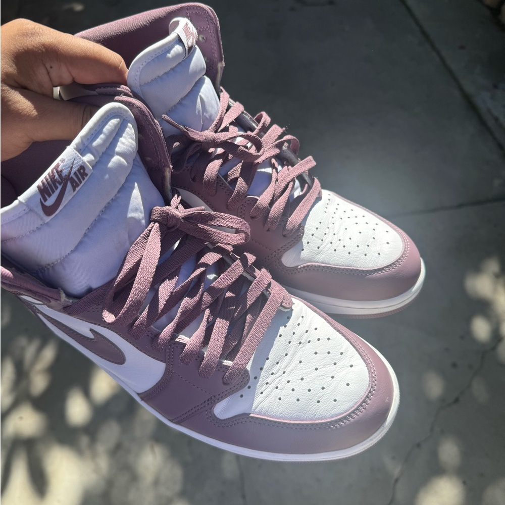 Nike Air Jordan 1 Retro High OG Mauve